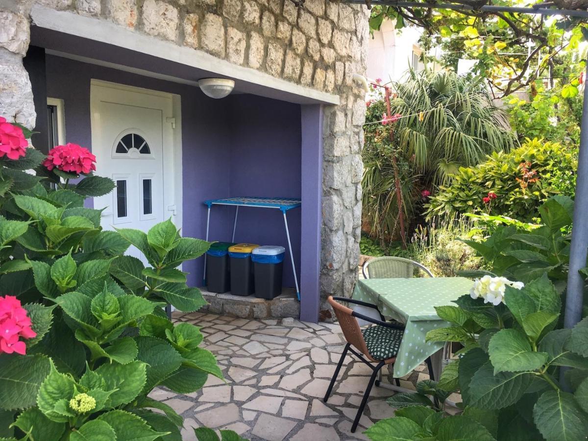 Villa Millefiori - Apartments Mali Lošinj Εξωτερικό φωτογραφία